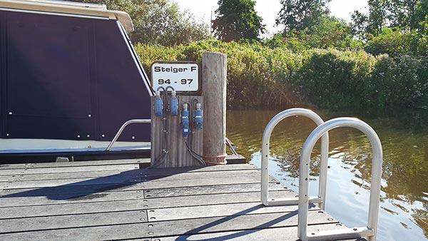 Jachthaven Otto - Stroomvoorziening ligplaatsen 600 Jachthaven Otto - Stroomvoorziening ligplaatsen